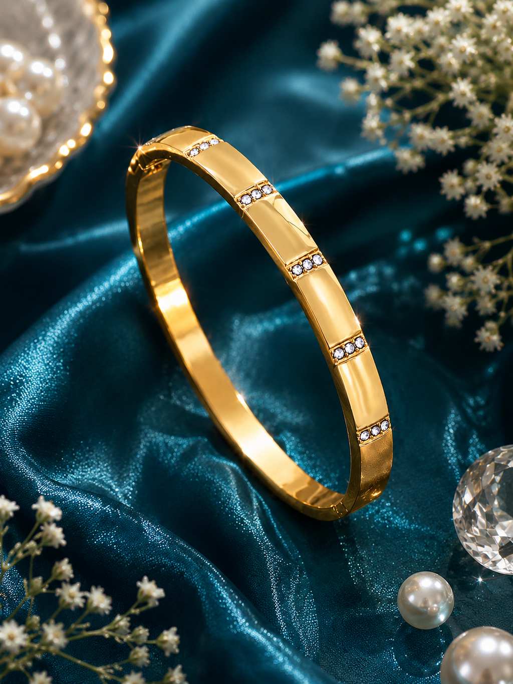 Aurelia Crystal Bangle